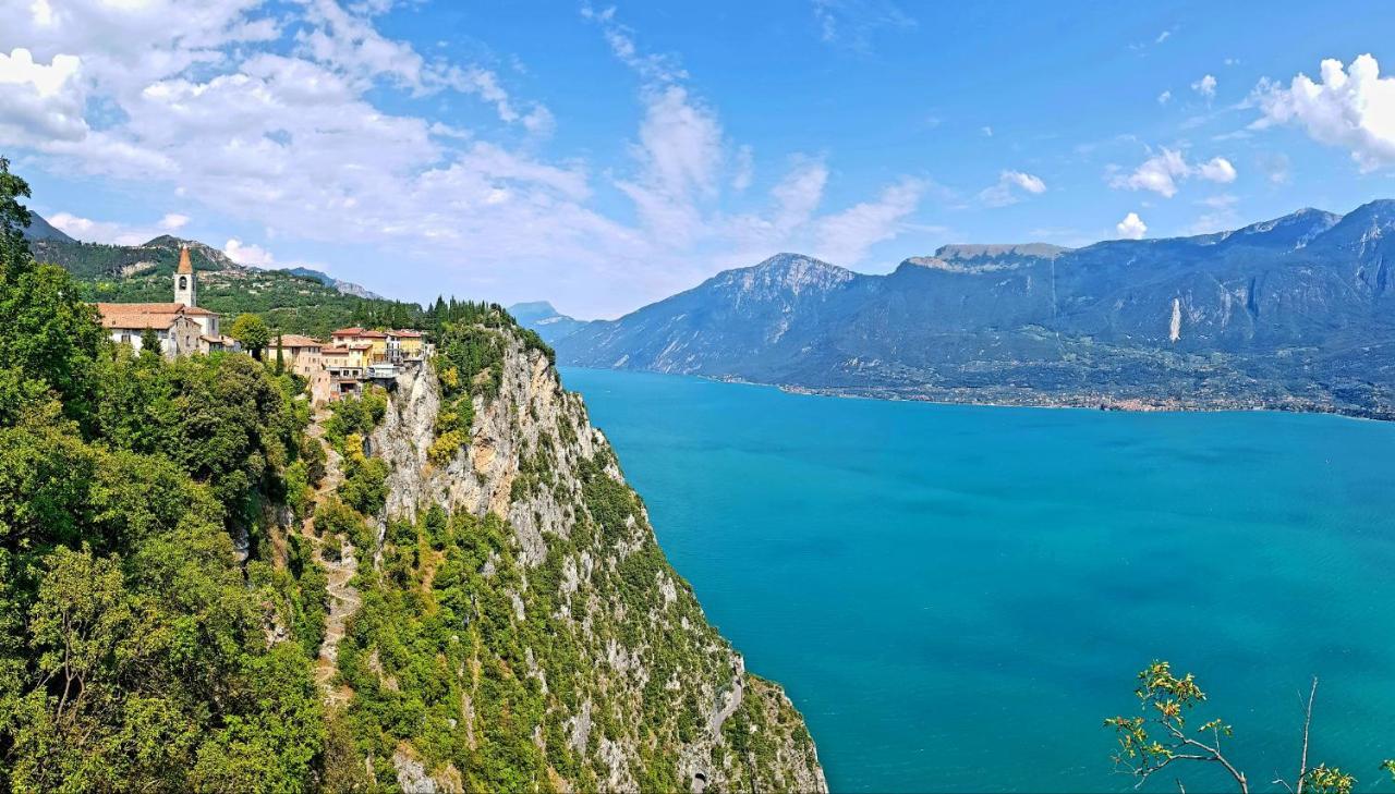 Teresa Campi Apartments Lake View By Gardadomusmea Tremosine Εξωτερικό φωτογραφία